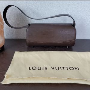 Louis Vuitton Epi Nocturne PM Mocha